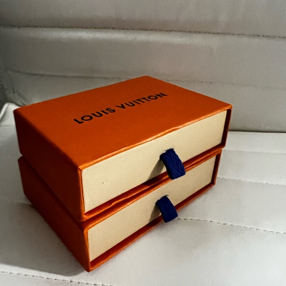 Accessory Boxes - Picture 4 of 4